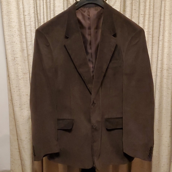 Cross and Winsor Other - Cross and Winsor Men's Corduroy Sport Coat